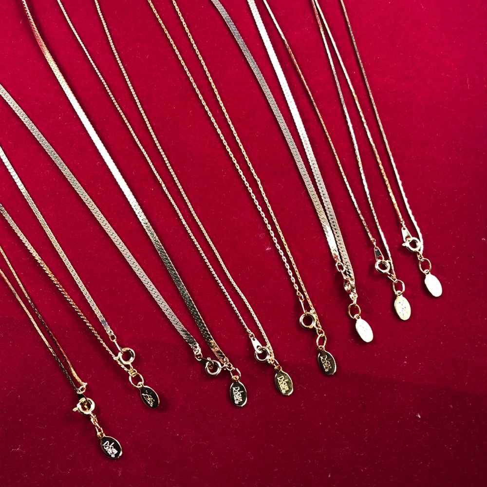 Joan Rivers Complete Chain Wardrobe, 8 Assorted! - Picture 8 of 8